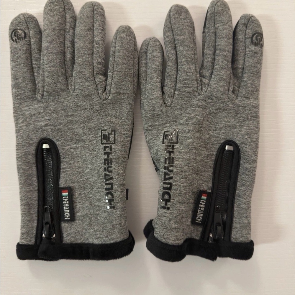 Men’s Gray Fleece-Lined Zip Gloves